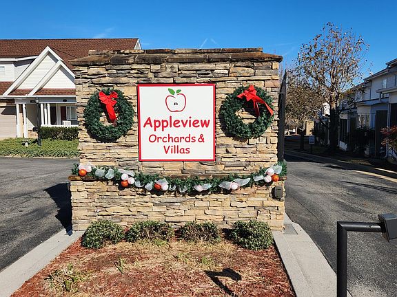 5th image of 523 Apple View Way APT 401