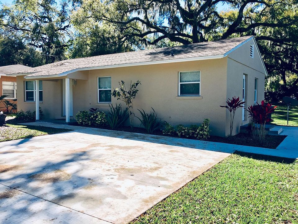 Exterior of Home w/ separate entrance off the kitchen.