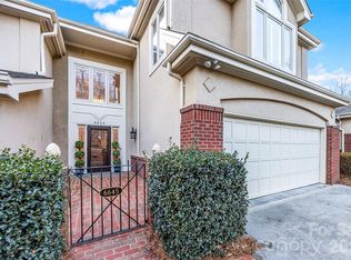 6645 Gaywind Dr, Charlotte, NC 28226