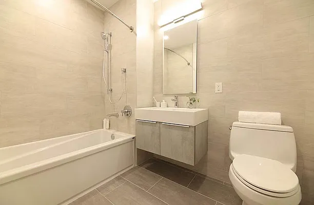 Rented by DALLAL | media 18