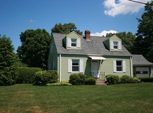 58 Squawfield Rd, Westfield, MA 01085