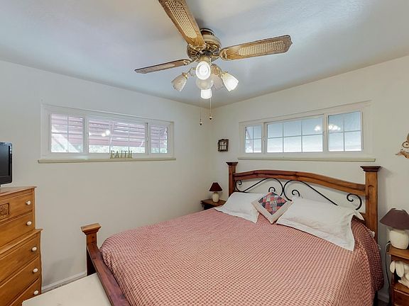 5th image of 5607 Beech Ave