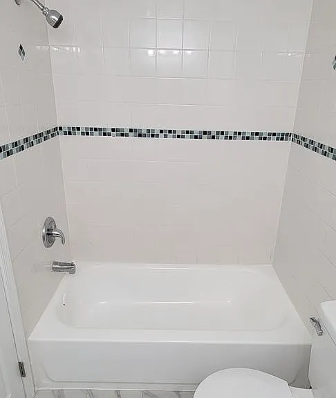 9479 Woodbridge Rd — Photo 2
