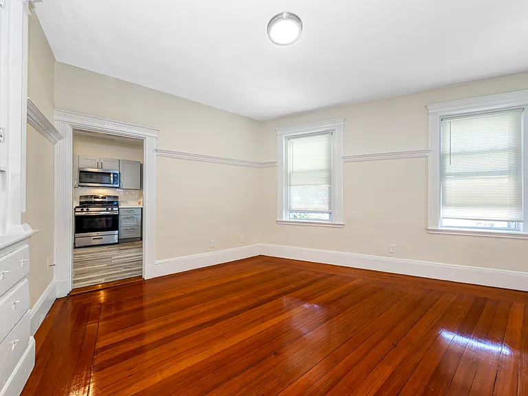 44 Brackett St #2 — Photo 10