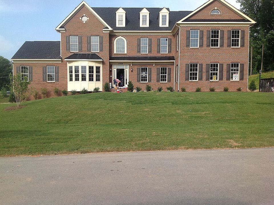 2nd image of 2404 Turngate Ct