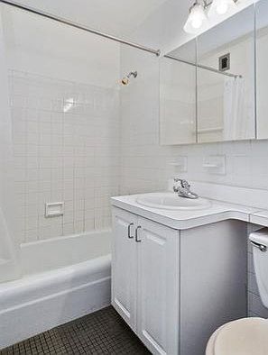 1st image of 1623 3rd Ave APT 37C