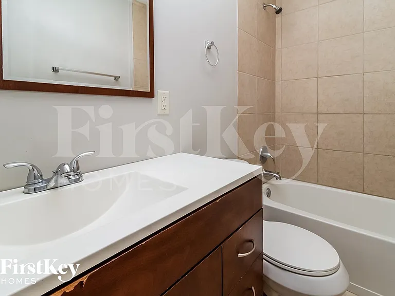 802 Morocco Ave — Photo 13