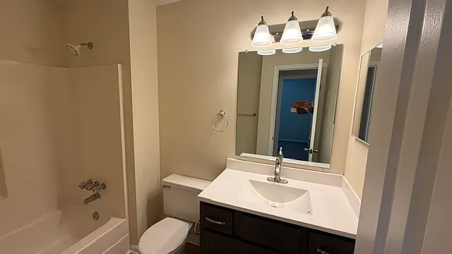 4704 Padma Ct — Photo 28