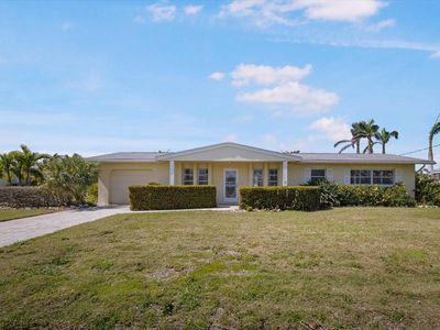 516 71st St, Holmes Beach, FL, 34217