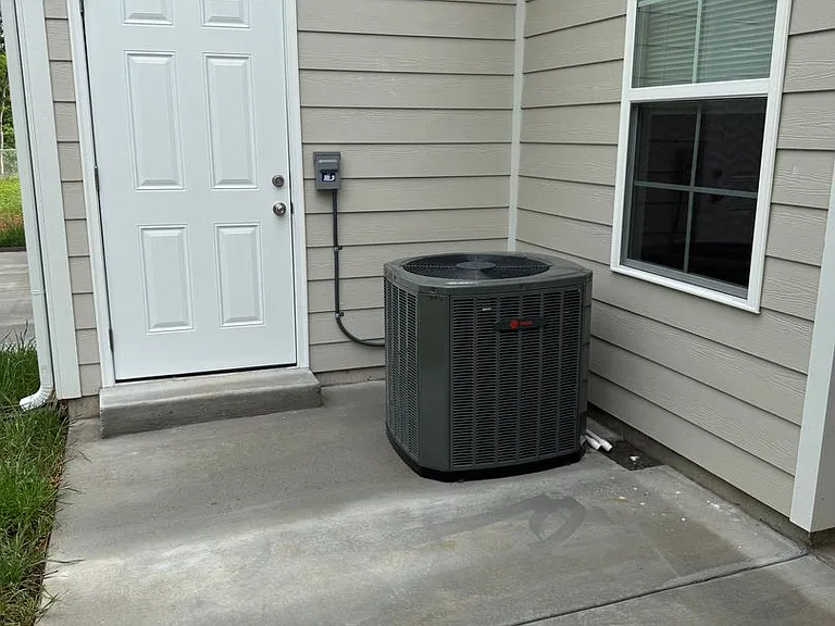 211 Mountaindale Dr — Photo 16
