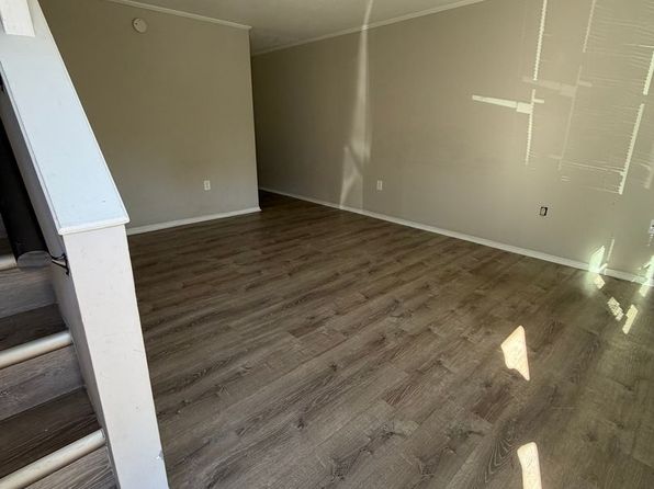 807 College Ave #807