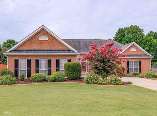 1138 E Shoreview Rd, McDonough, GA 30253