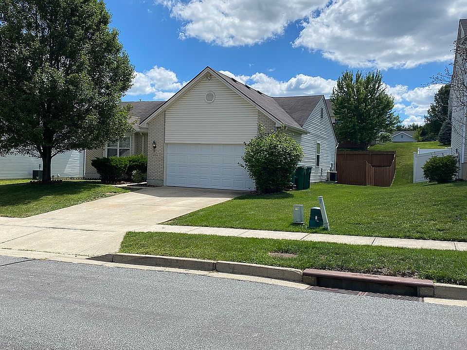 1st image of 436 Thompson Dr