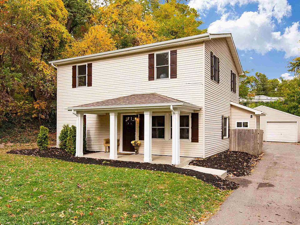 1st image of 1817 Oak Park Dr