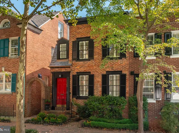 1609 34th St NW, Washington, DC 20007