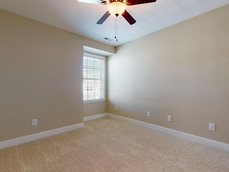 1415 Glenwater Dr — Photo 23