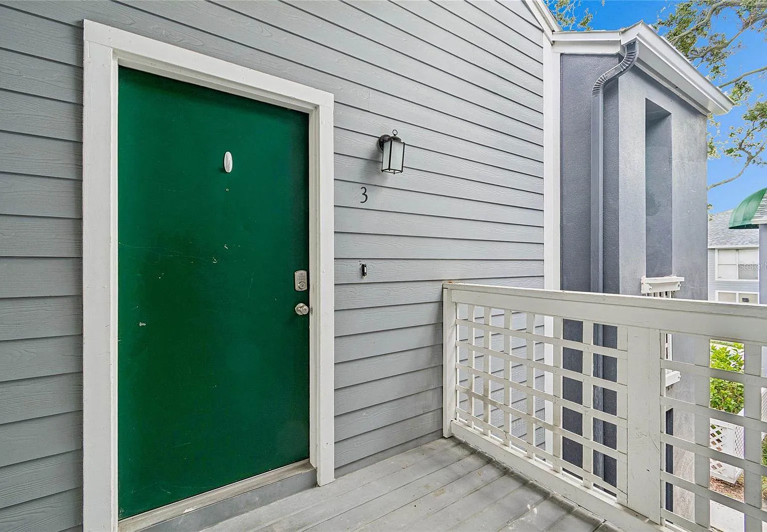 2 bed, 741 sqft, $2,200 — Photo 2