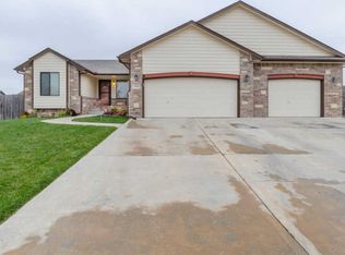 1430 E Rough Creek Rd, Derby, KS 67037