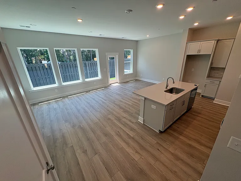 244 Newtown Creek Dr — Photo 17
