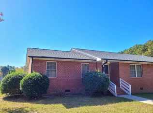 542 Loop Rd #B, Clayton, NC 27527