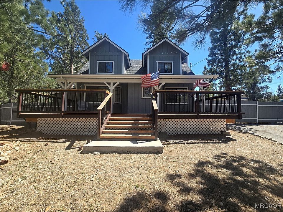 1st image of 301 Downey Dr