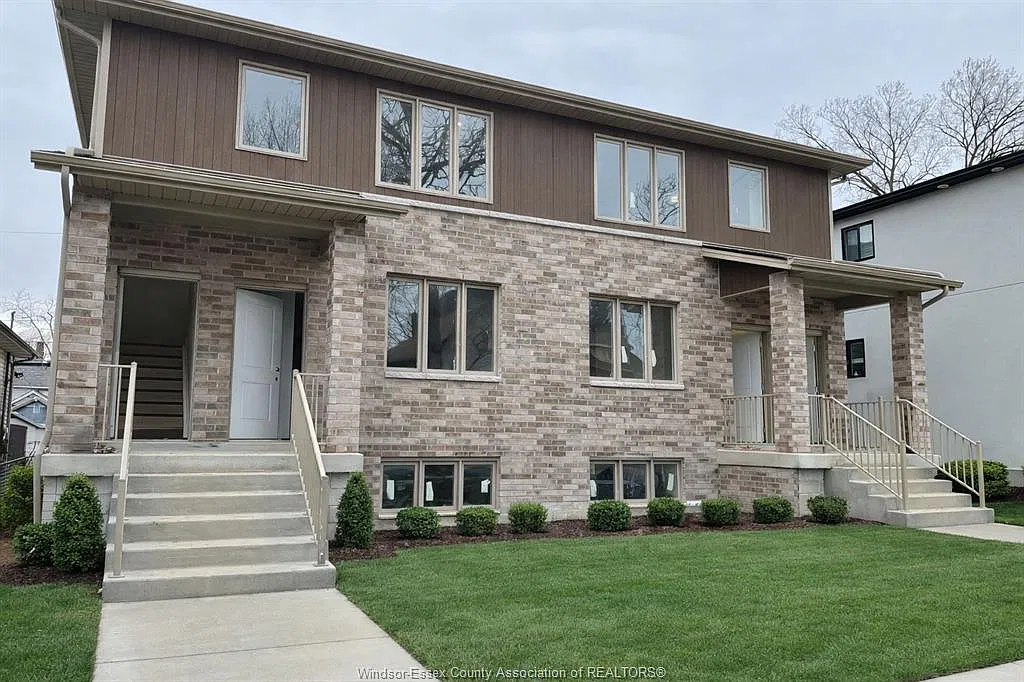3 bed, $2,190 — Photo 1