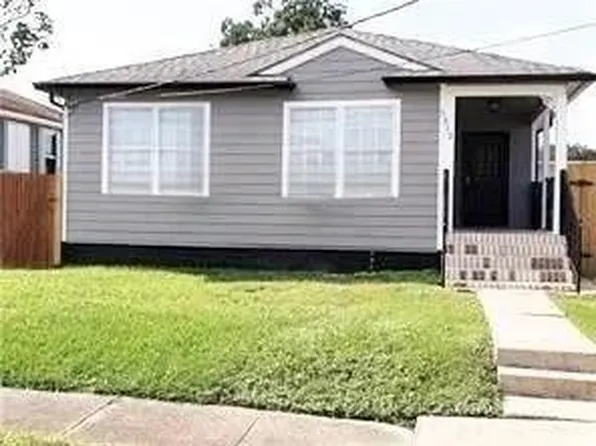 5312 Warrington Dr, New Orleans, LA 70122