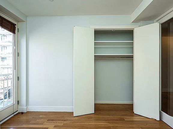 3rd image of 20A Fayette St #3S