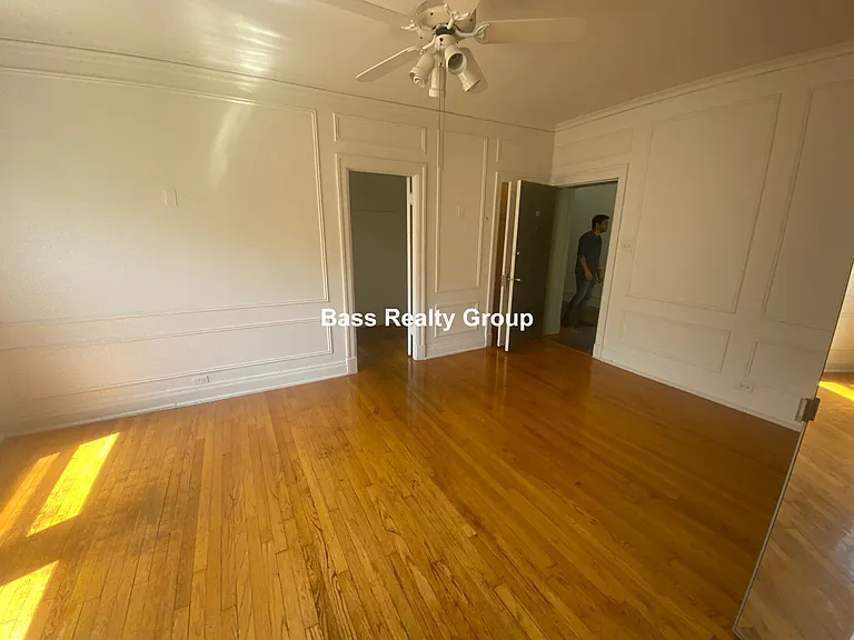 5114 S Blackstone Ave #B17 — Photo 5