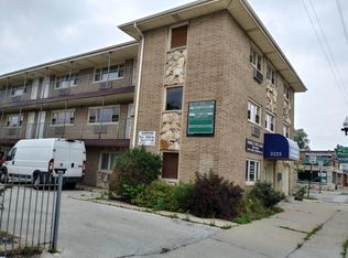 3225 W 111th St APT 103, Chicago, IL 60655