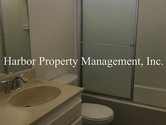 4th image of 622 N Wilmington Blvd APT 1