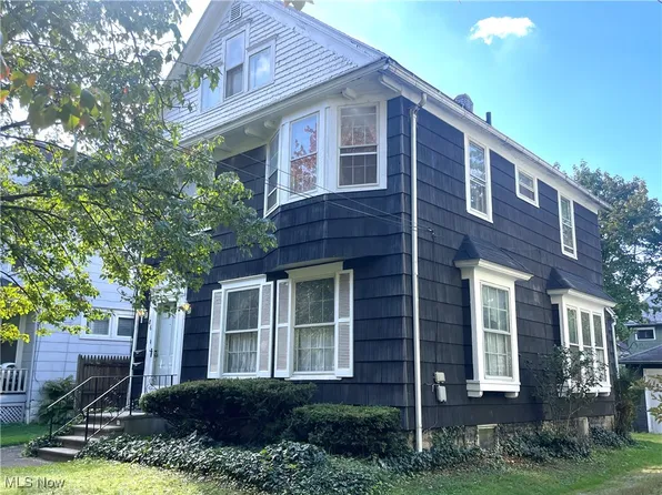86 Paige Ave, Akron, OH 44302