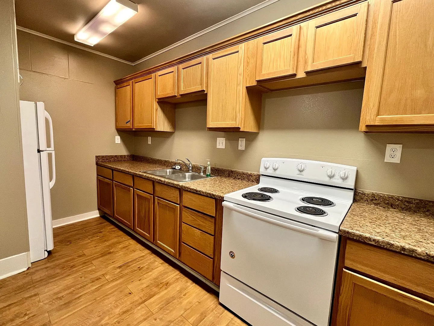 1002 Gregg Street #CB — Photo 3