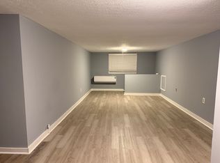 4745 Cane Run Rd #5, Louisville, KY 40216