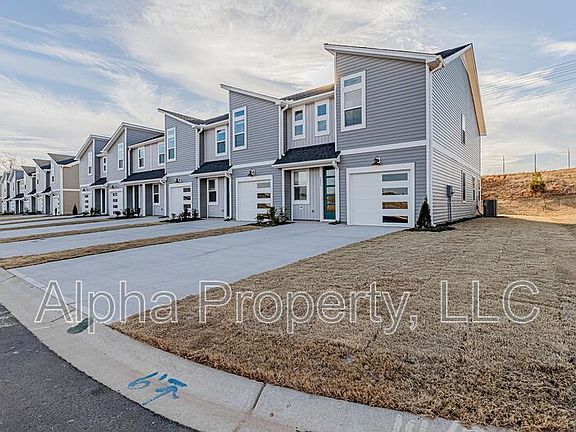 2nd image of 1455 Darrowby Way