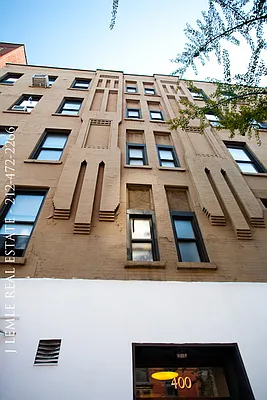 Rented by J. Lemle Real Estate | media 32