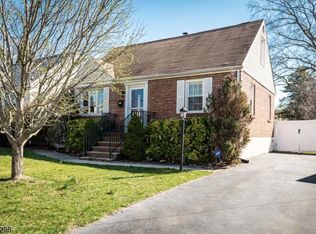 68 Lafayette Ave, Edison, NJ 08837