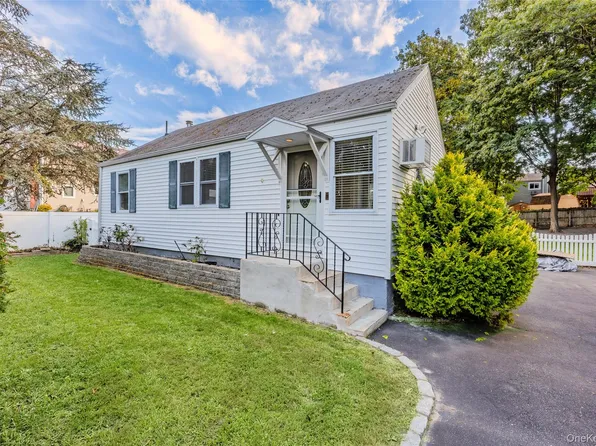 294 Deer Road, Ronkonkoma, NY 11779
