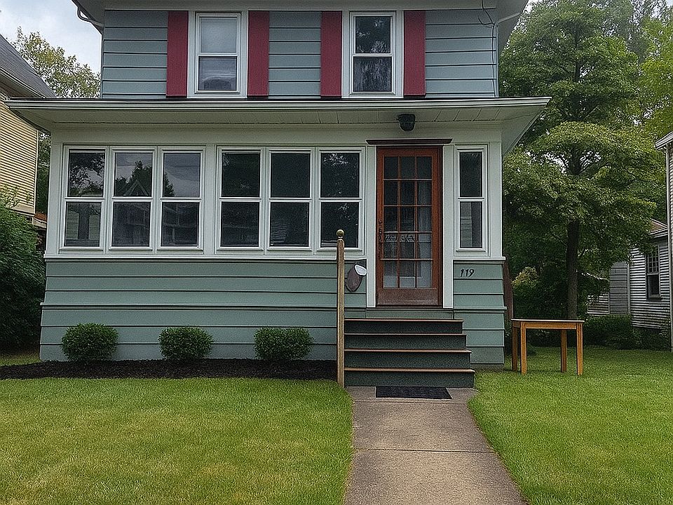 i cleaned up yard with chatgpt, no shrubs and we do have a fenced yard