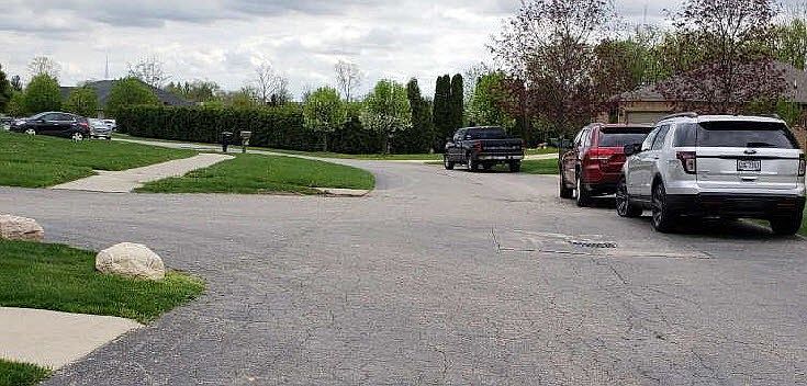 2nd image of 7595 Village Dr