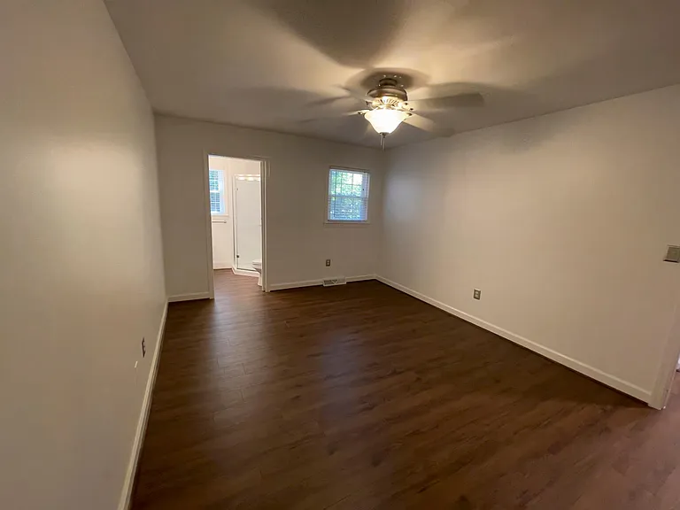 608 University Rdg #2B — Photo 11