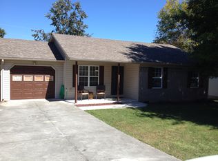 356 Green Fields Ln, Frankfort, KY