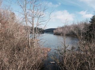 6110 Flats Rd, Tallassee, TN 37878