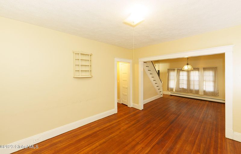 5th image of 1 Horton Avenue