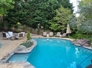 2910 Thornbrook Rd, Ellicott City, MD 21042