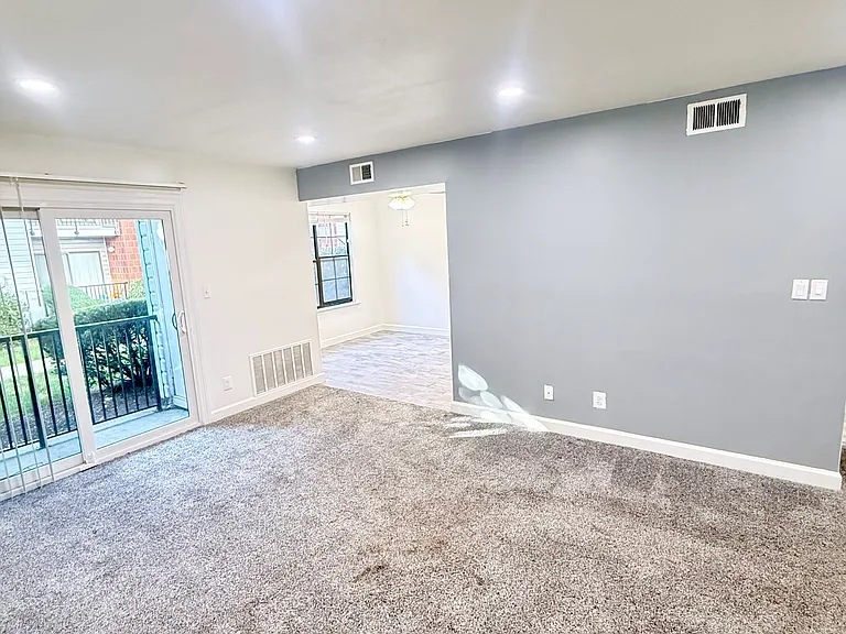 75 Keystone Ct #75 — Photo 8