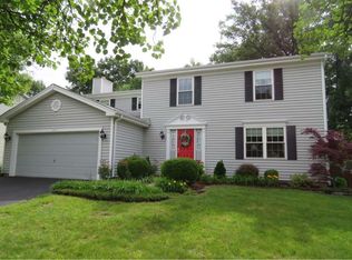 1315 Piedras Pkwy, Fenton, MO 63026