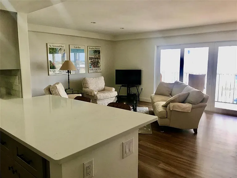 800 Benjamin Franklin Dr #704 — Photo 5