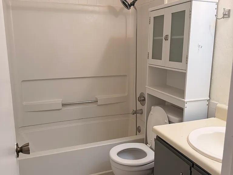 2644 Laurel View Dr #1 — Photo 6