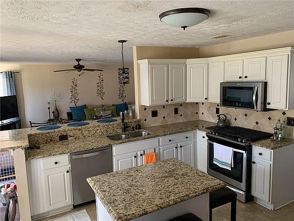 3rd image of 1260 Chris Lake Dr